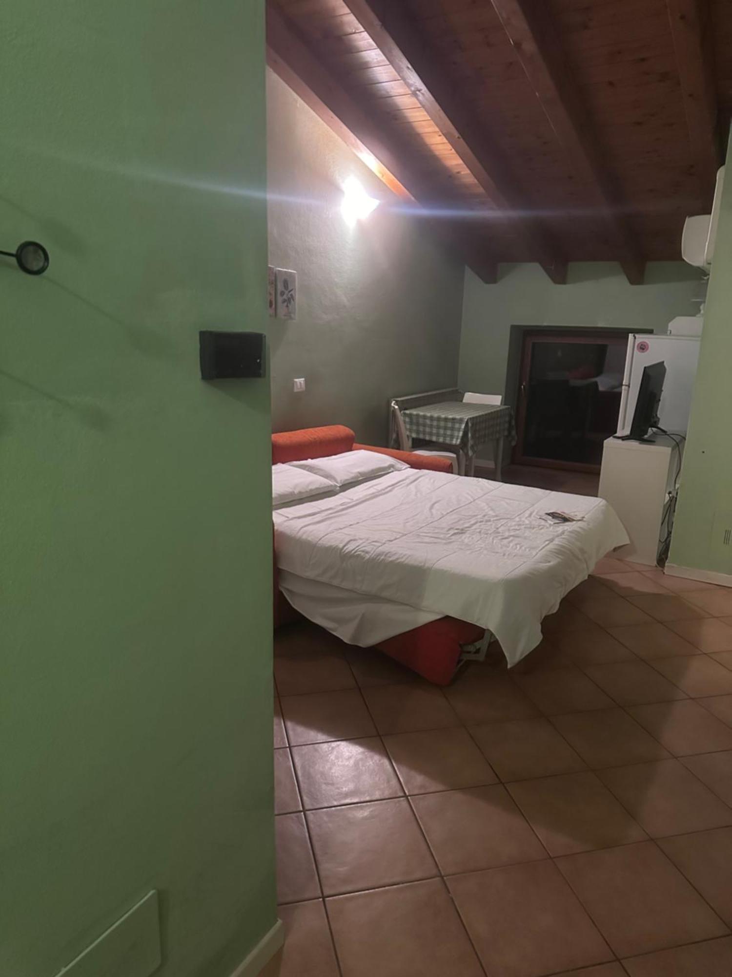 Garibaldi 4 Loft Apartman Brescia megye Kültér fotó